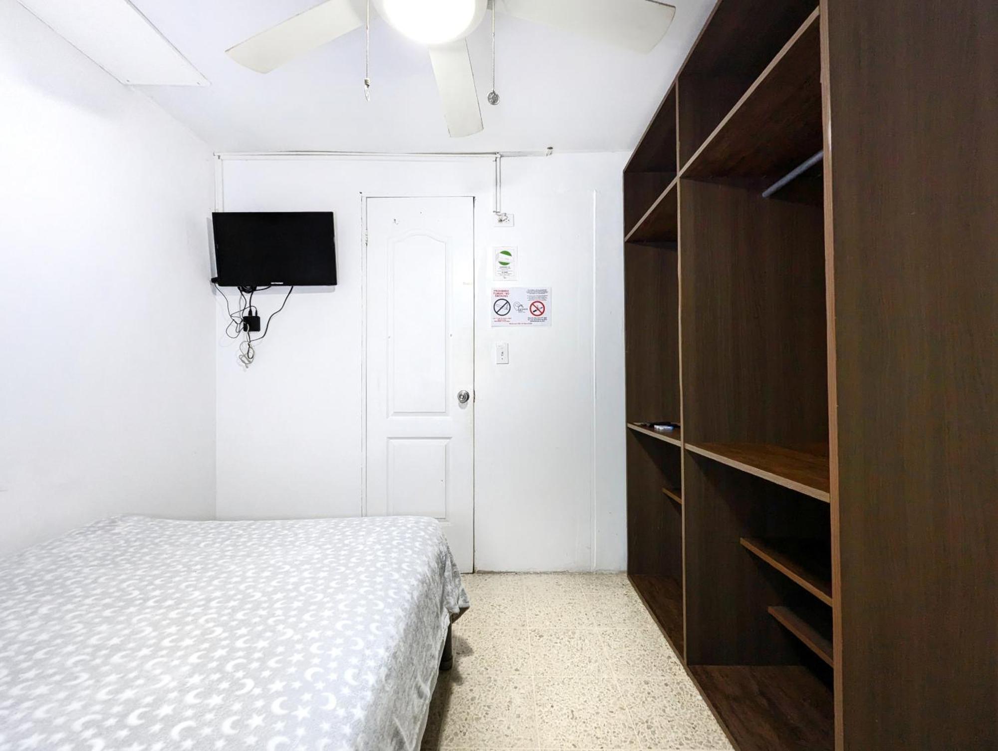 Hostal Yoha Panama by Rom bilde